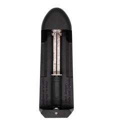 Cargador de Baterías Li-ion 18650 CH.70